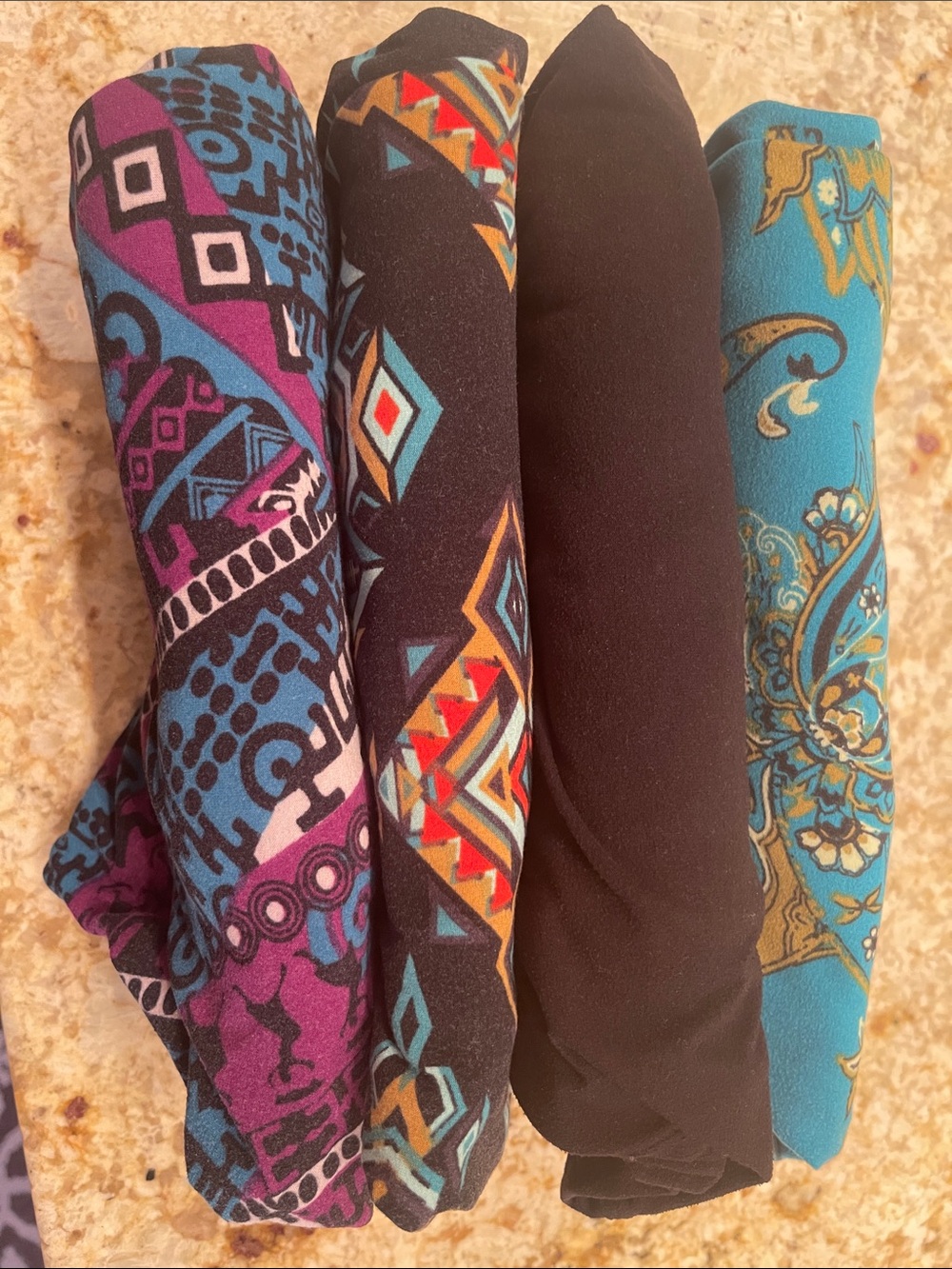 LuLaRoe Tall & Curvy Leggings $5 each